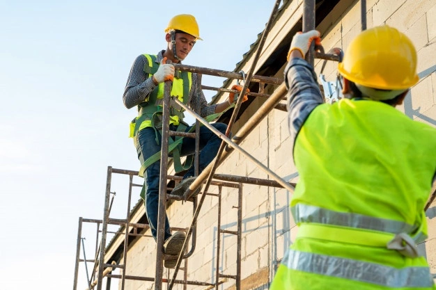 Ladder Safety Tips for Safe Scaffolding Use