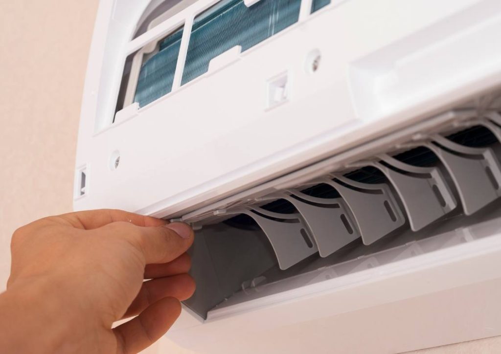 Air Conditioner Filters: Importance of Regular Cleaning